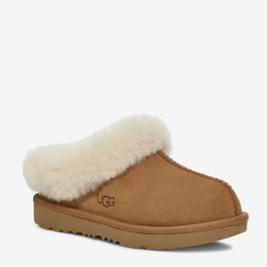 Youth UGG slipper